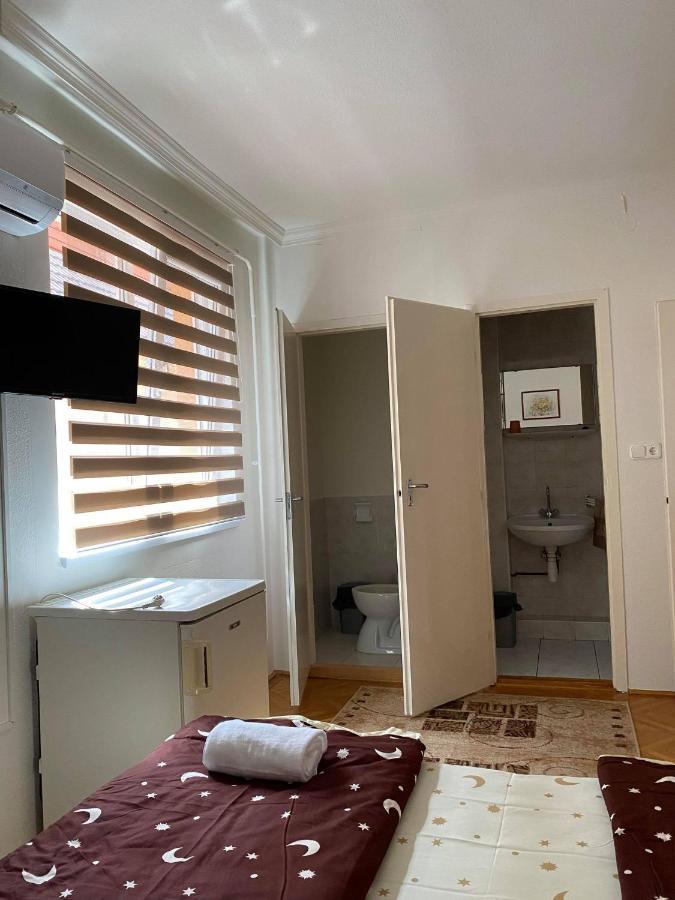 Birta Apartman Hajdúszoboszló Exteriör bild